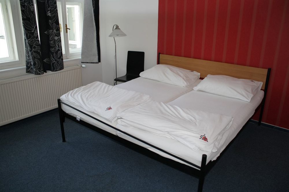 Mai Bohemia Hostel And Apartment