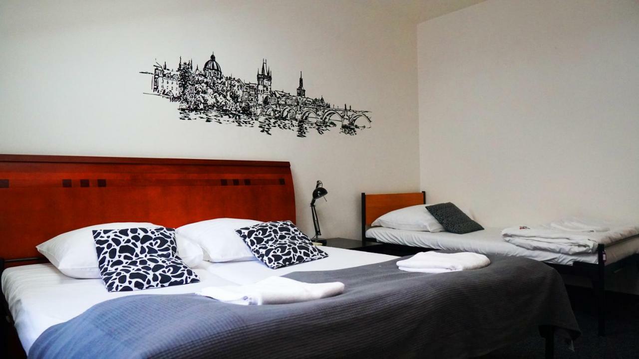 Mai Bohemia Hostel And Apartment Prague