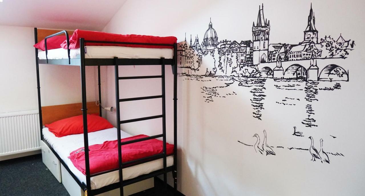 Mai Bohemia Hostel And Apartment