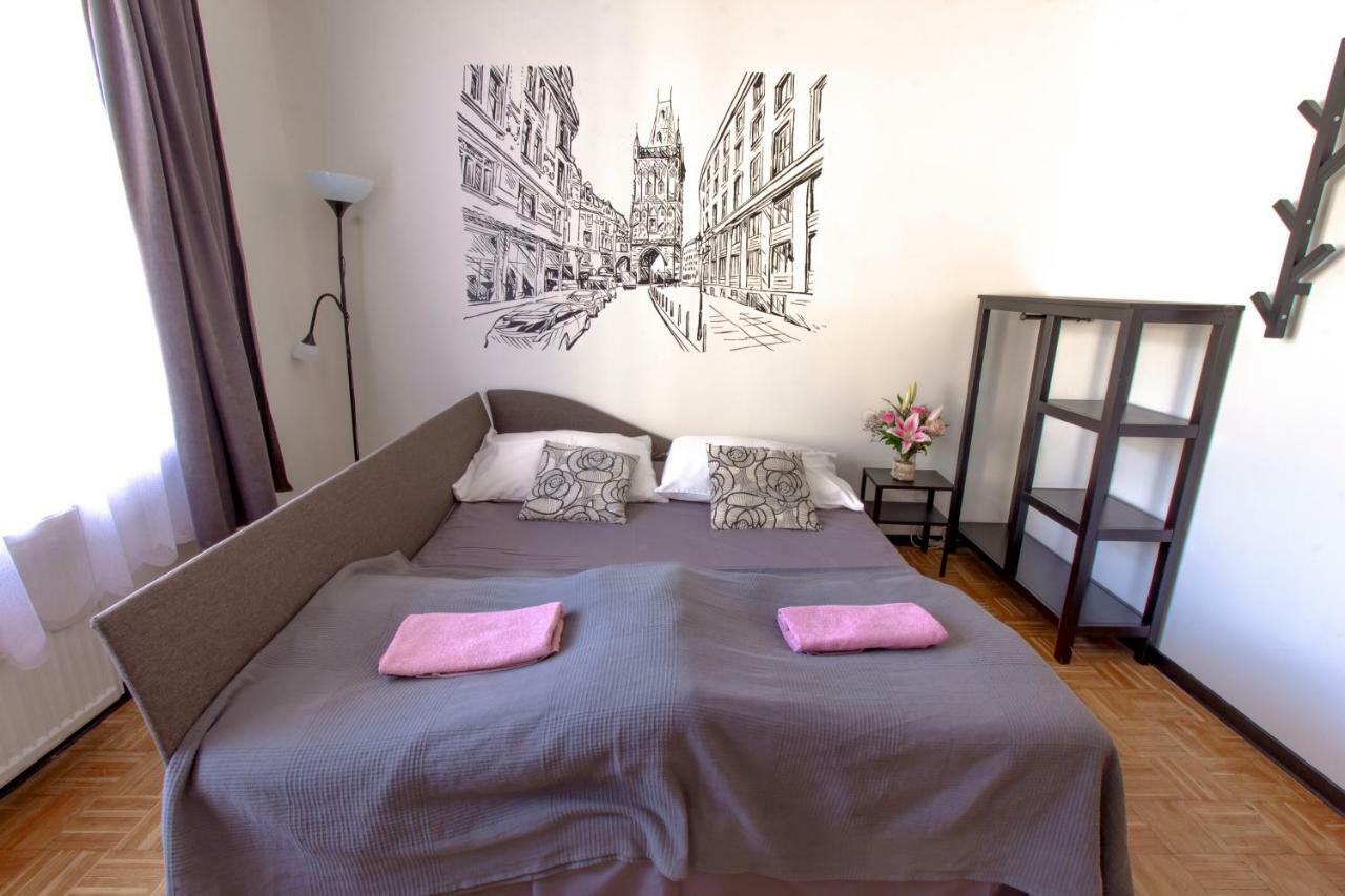 Mai Bohemia Hostel And Apartment Prague